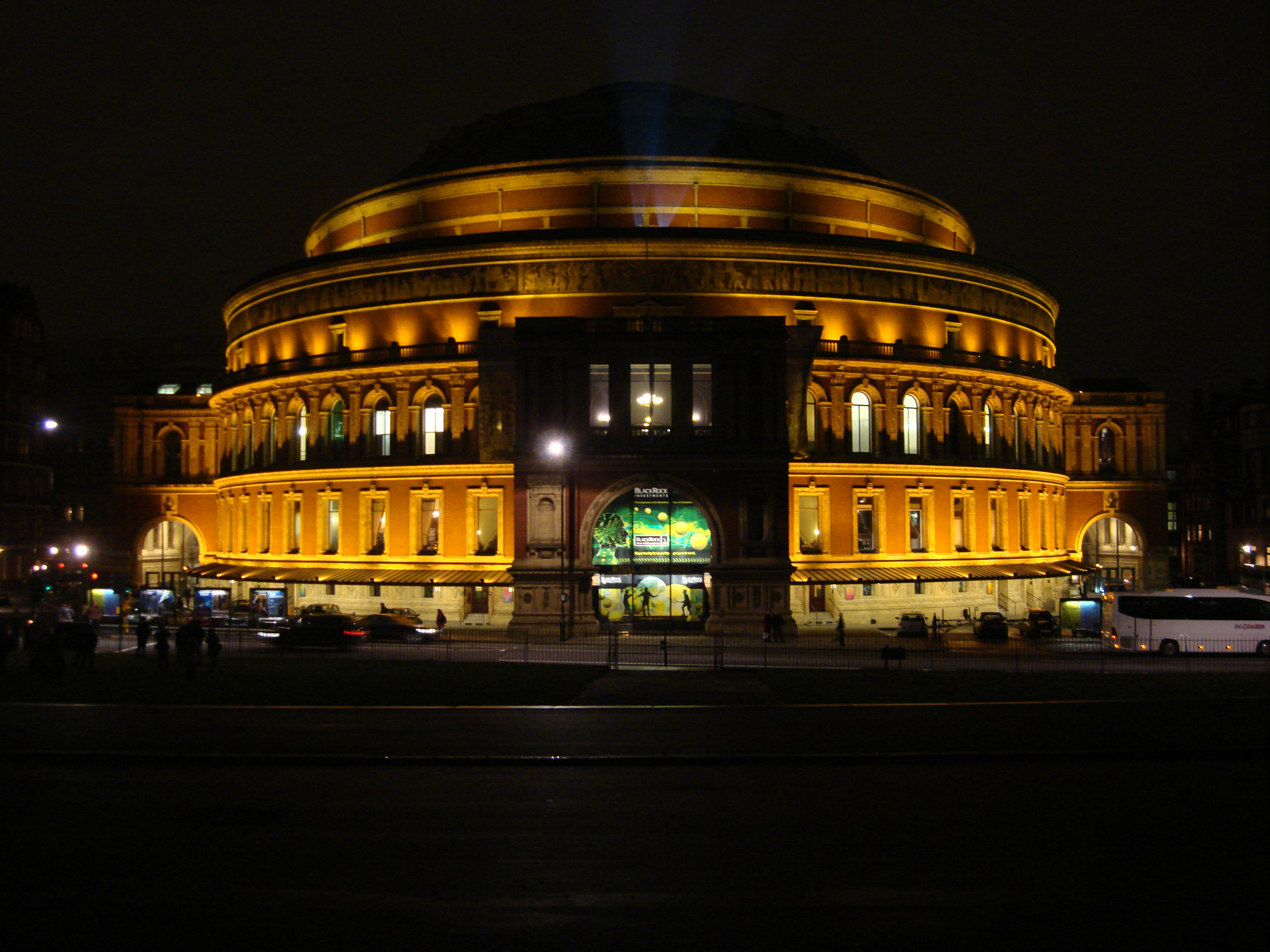 Royal Albert Hall London: The bentley Kensington Attractions